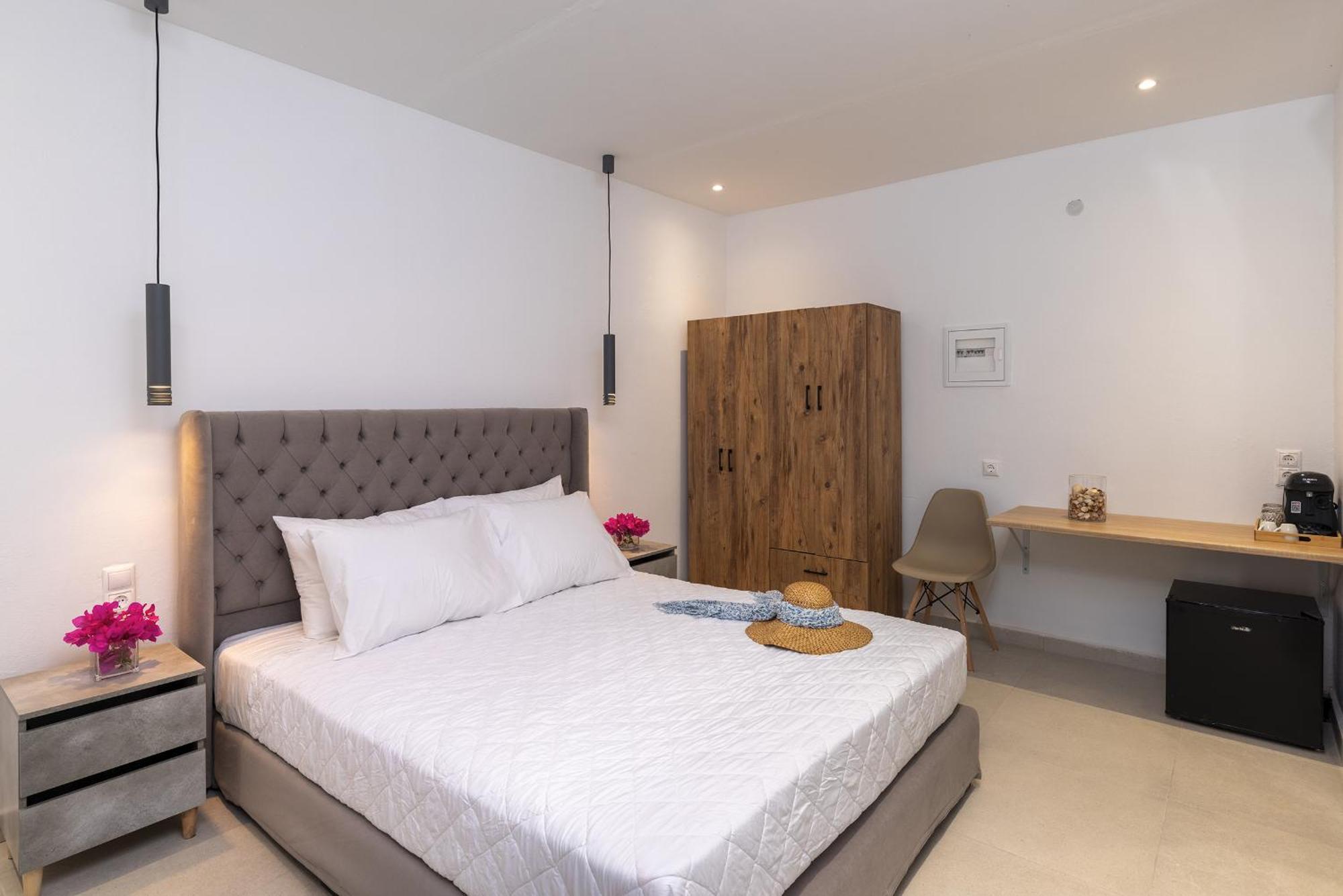 Chrysonisos Suites With Sunset & Seaviews Near Kini Exterior foto